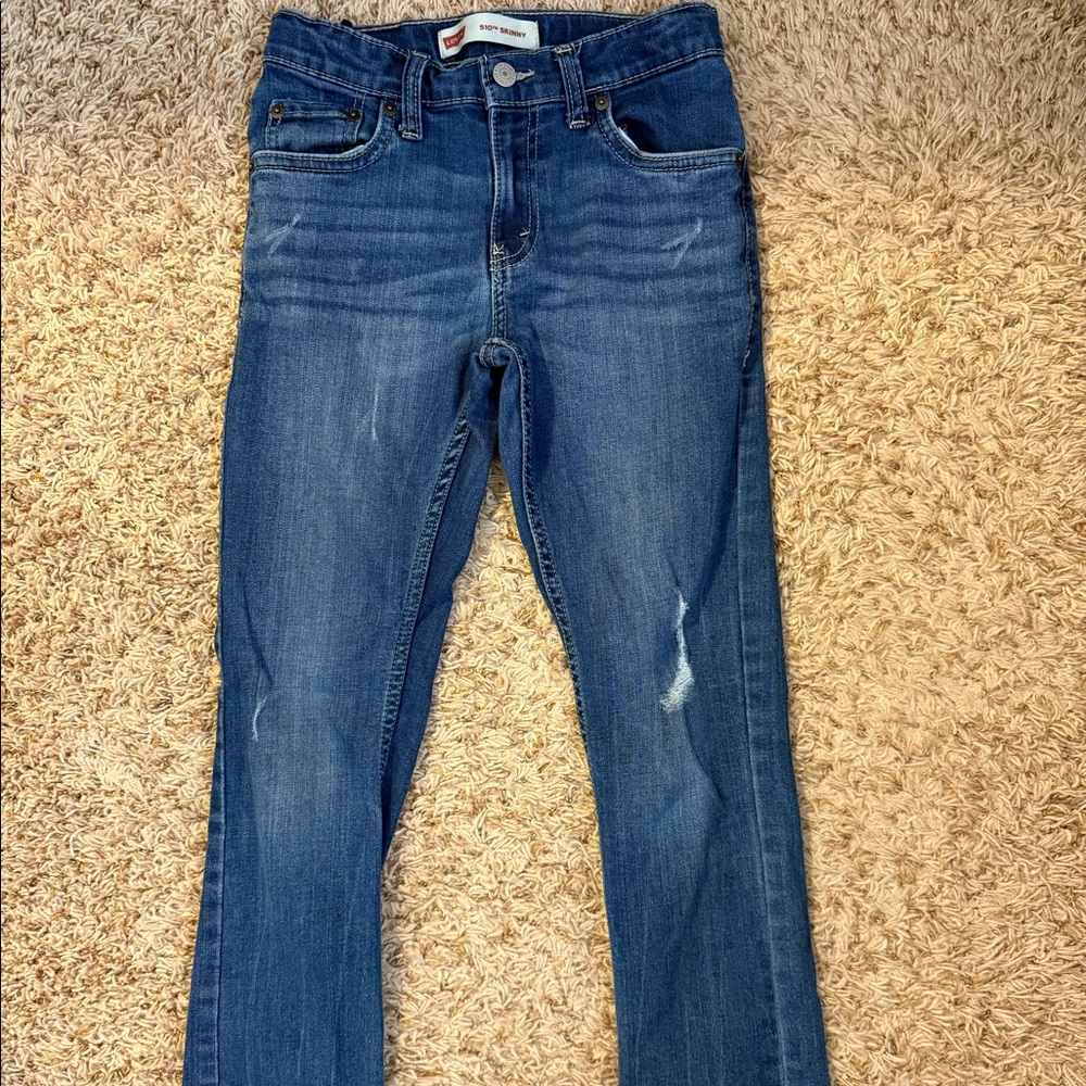 Levies boy’s skinny jeans 
Size 12
Like new